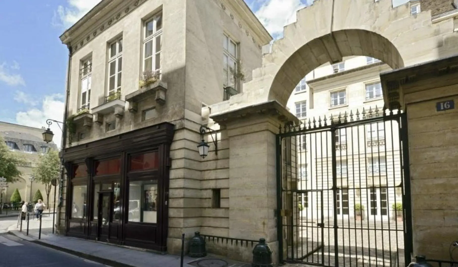 Center Le Marais By Studio Prestige Paris